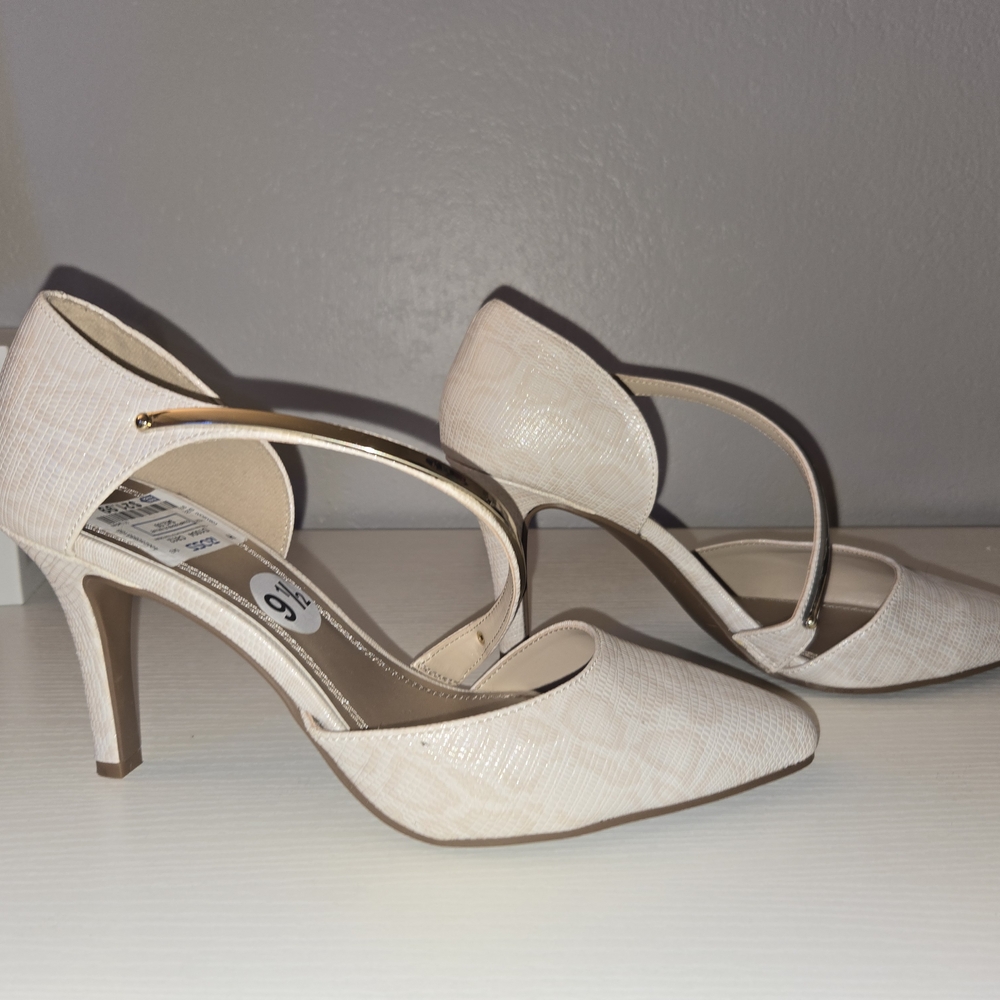 Cream Cross-Strap High Heels with Pointed Toe